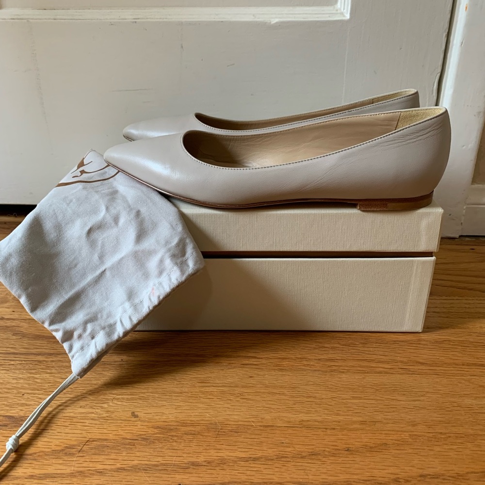 M. GEMI flats w/ box & bag